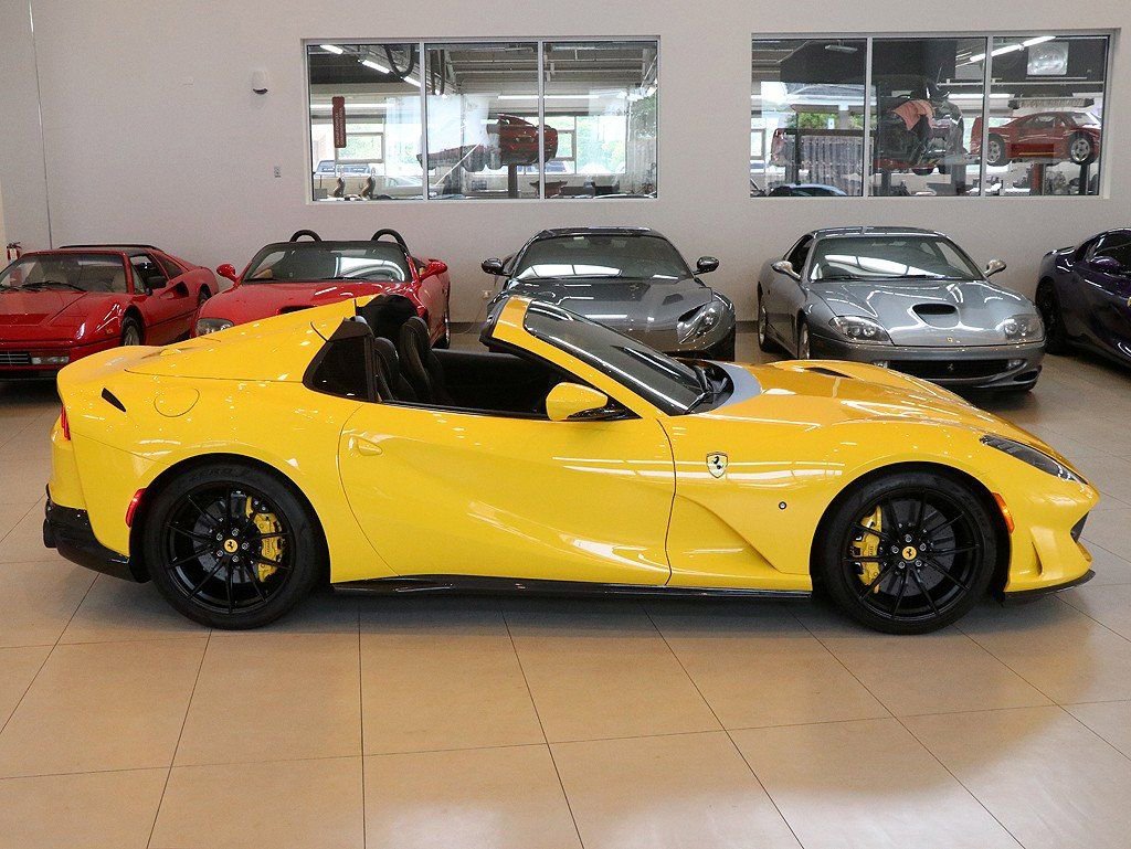 Certified 2021 Ferrari 812 GTS image 30