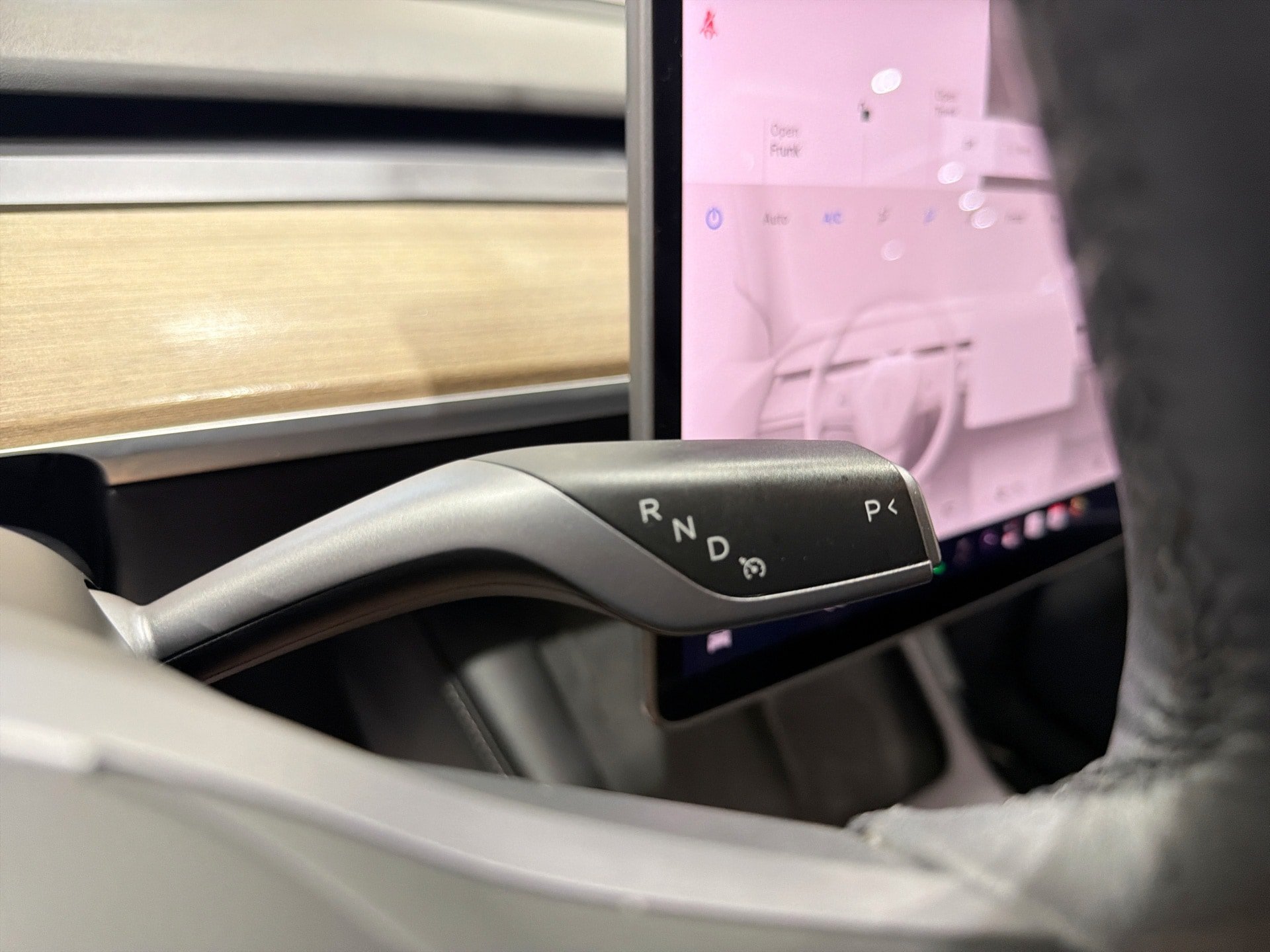 Used 2022 Tesla Model Y Long Range AWD/4WD image 22