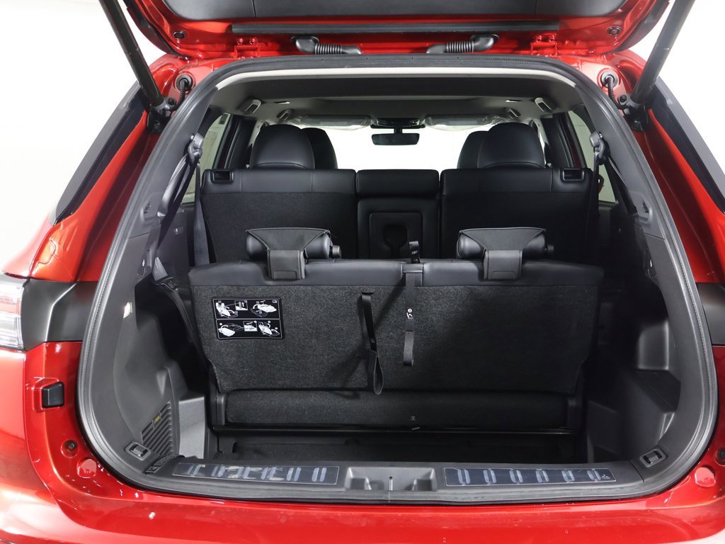 New 2026 Mitsubishi Outlander SE image 22