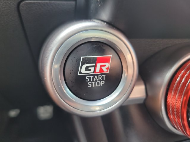 Used 2022 Toyota GR86 Premium RWD image 22