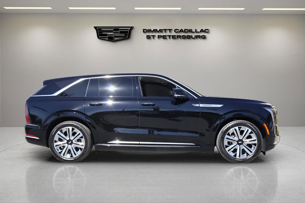 New 2025 Cadillac Escalade IQ Luxury 2 w/ LPO, Radiant Package AWD/4WD image 7