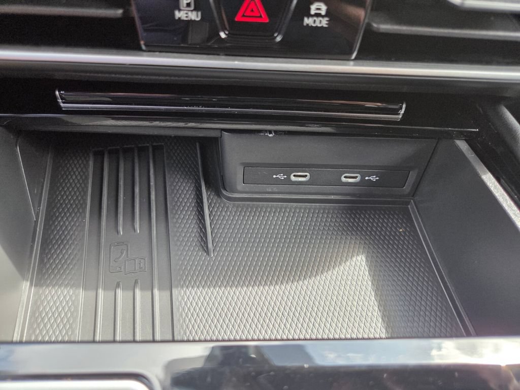 Used 2026 Volkswagen Atlas SE AWD/4WD image 17