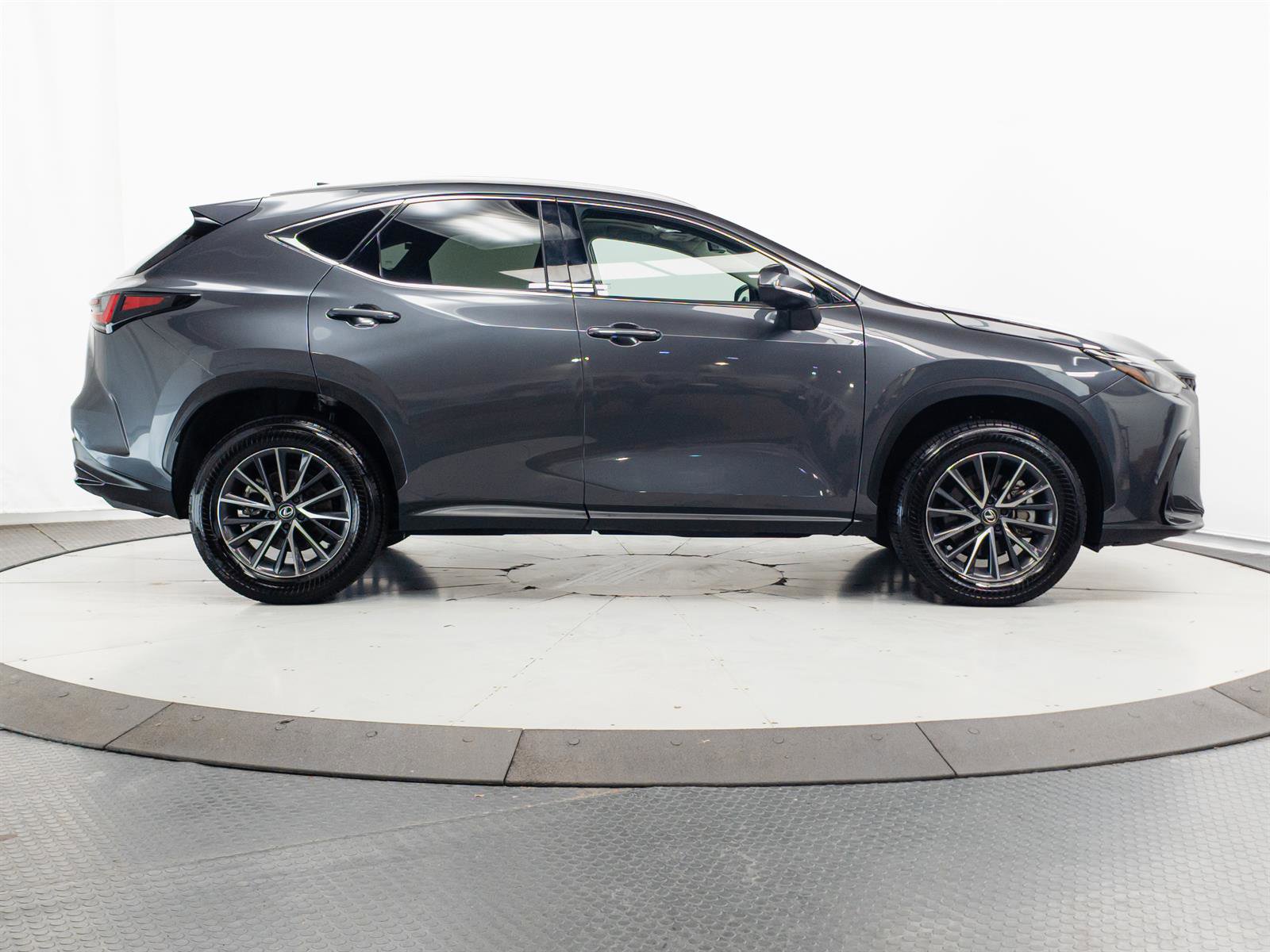 Used 2024 Lexus NX 350 AWD w/ Cold Area Package image 13