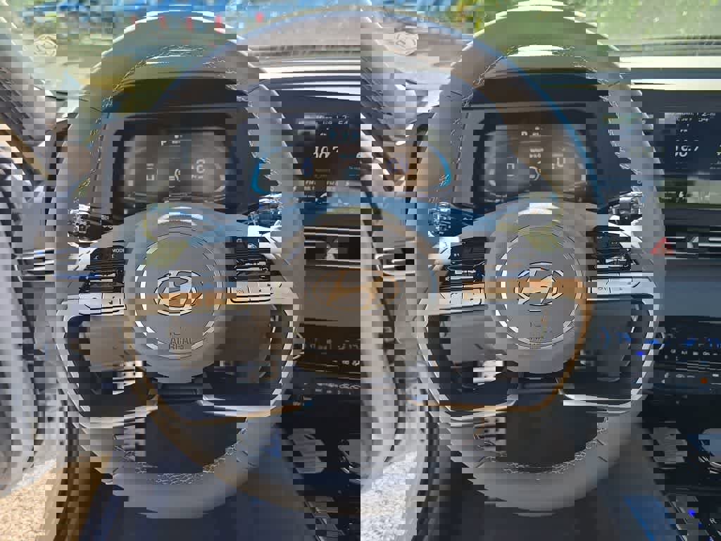 New 2026 Hyundai Elantra SEL Sport Premium image 23