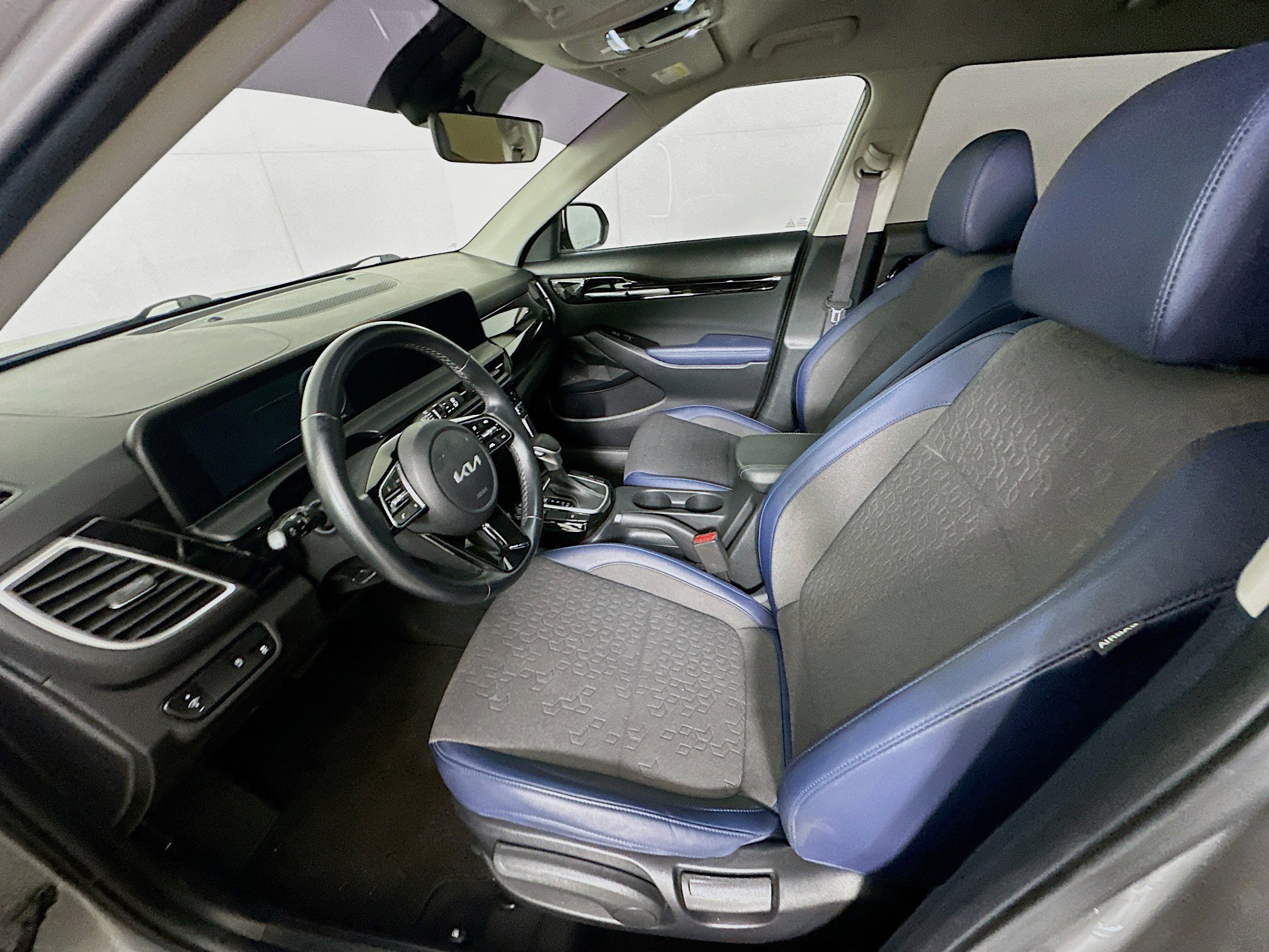 Used 2024 Kia Seltos S image 13