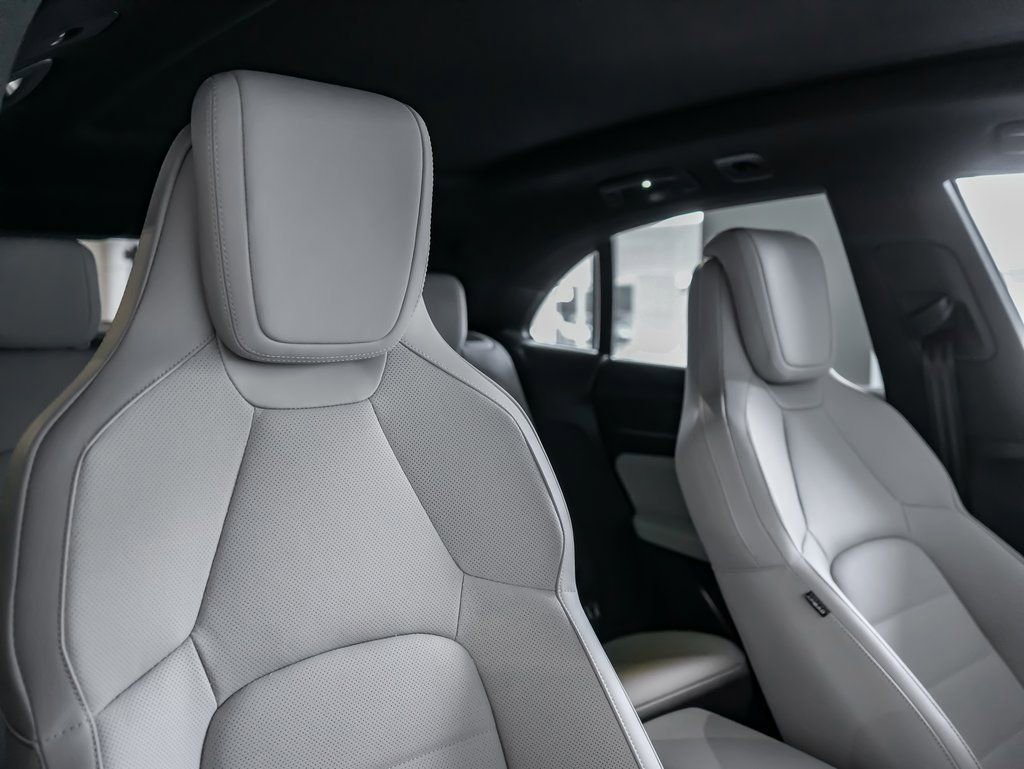 New 2026 Porsche Macan 4S Electric image 30