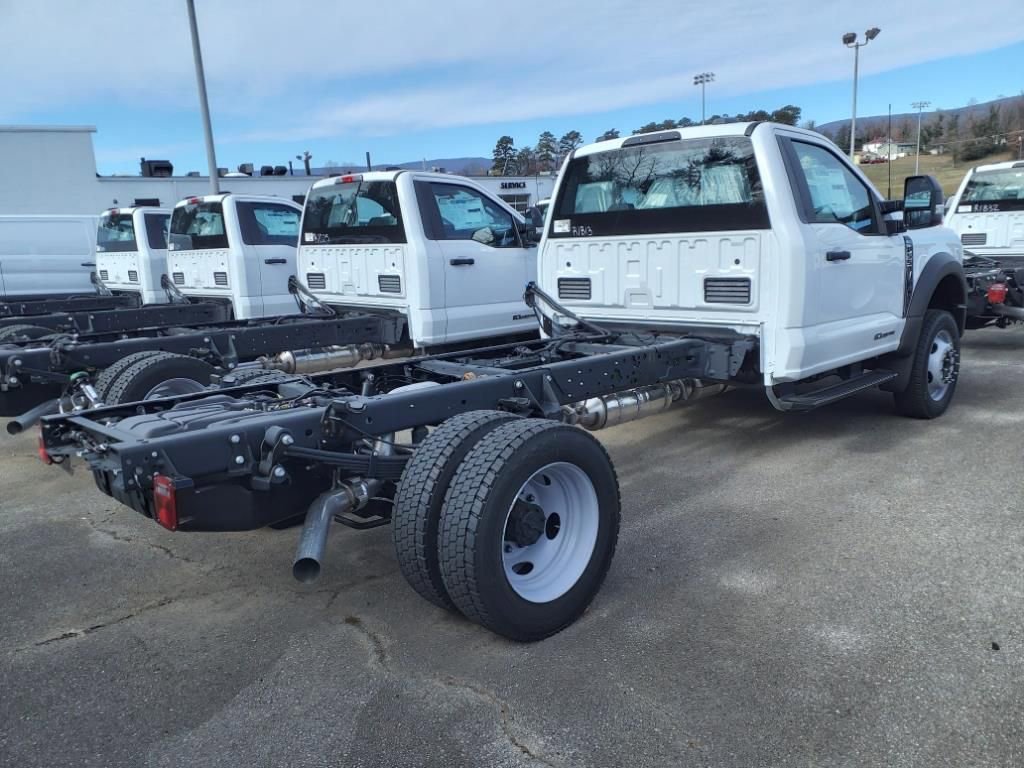 New 2024 Ford F550 4x4 Regular Cab Super Duty image 7