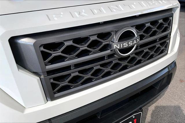 Certified 2024 Nissan Frontier SV w/ Technology Package image 29