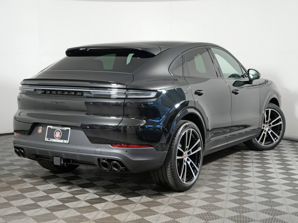 Certified 2026 Porsche Cayenne Coupe AWD/4WD image 7
