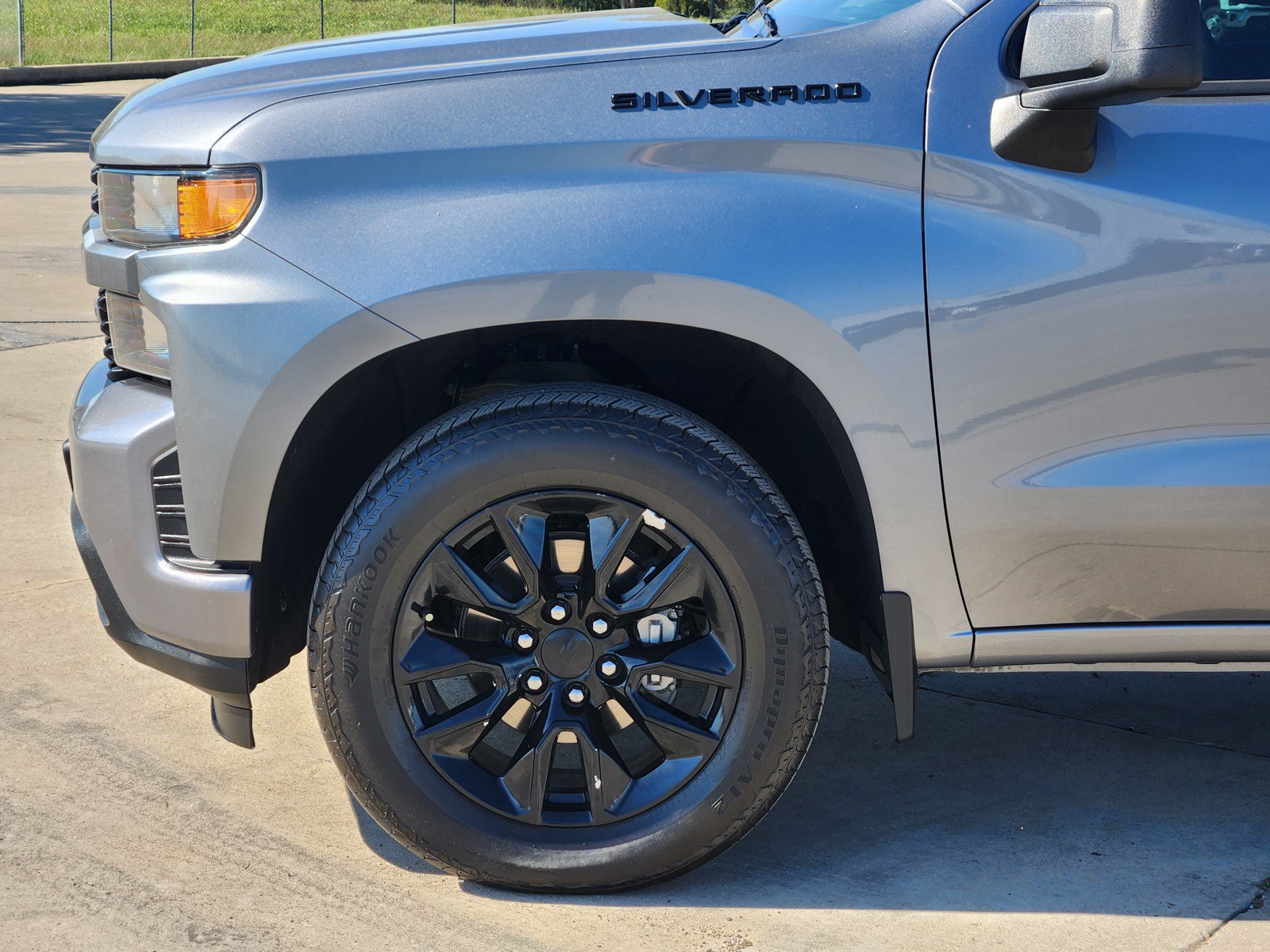 Used 2022 Chevrolet Silverado 1500 Custom w/ LPO, Dark Essentials Package RWD image 24