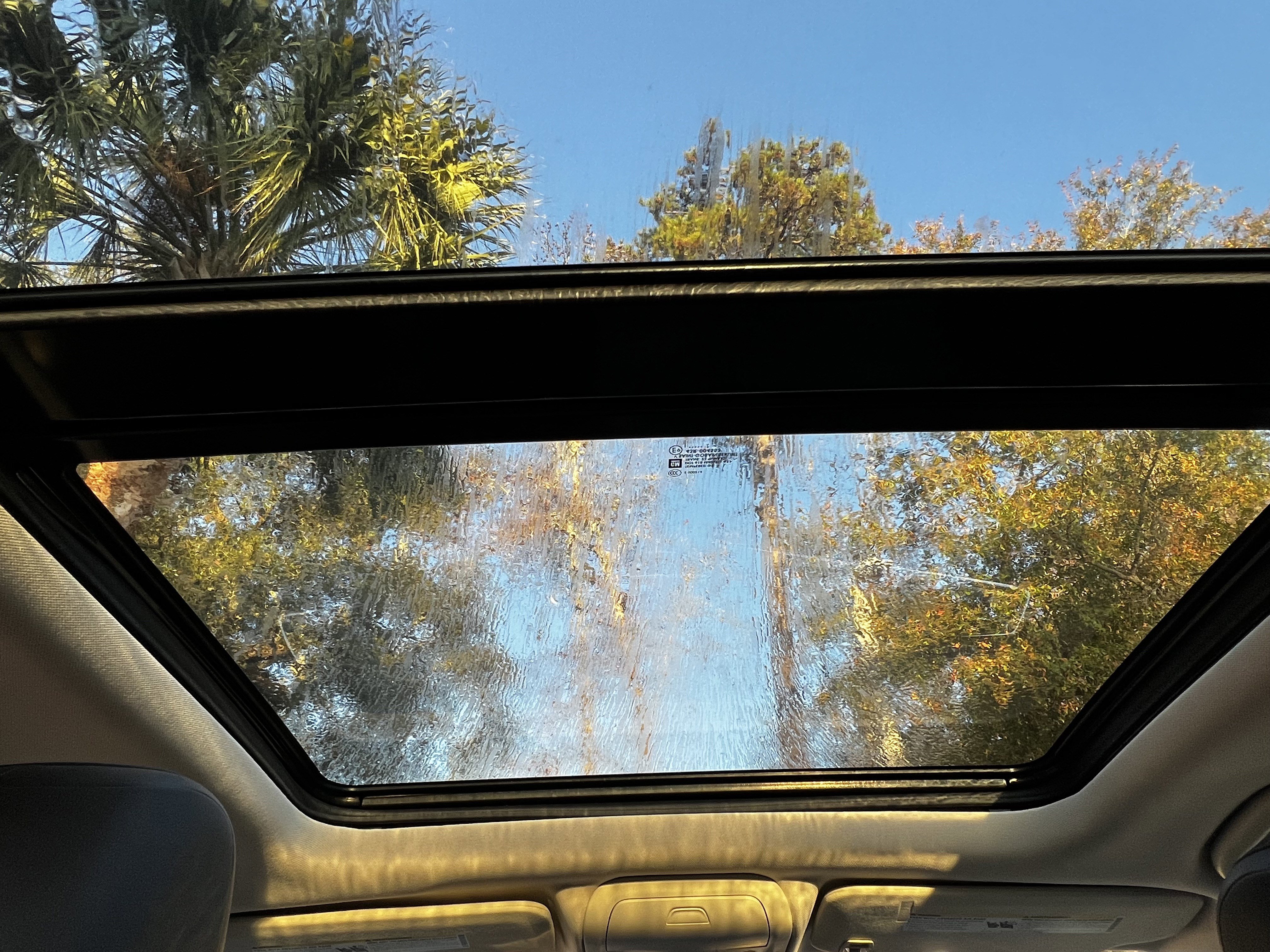 Used 2017 Cadillac XT5 Luxury image 37