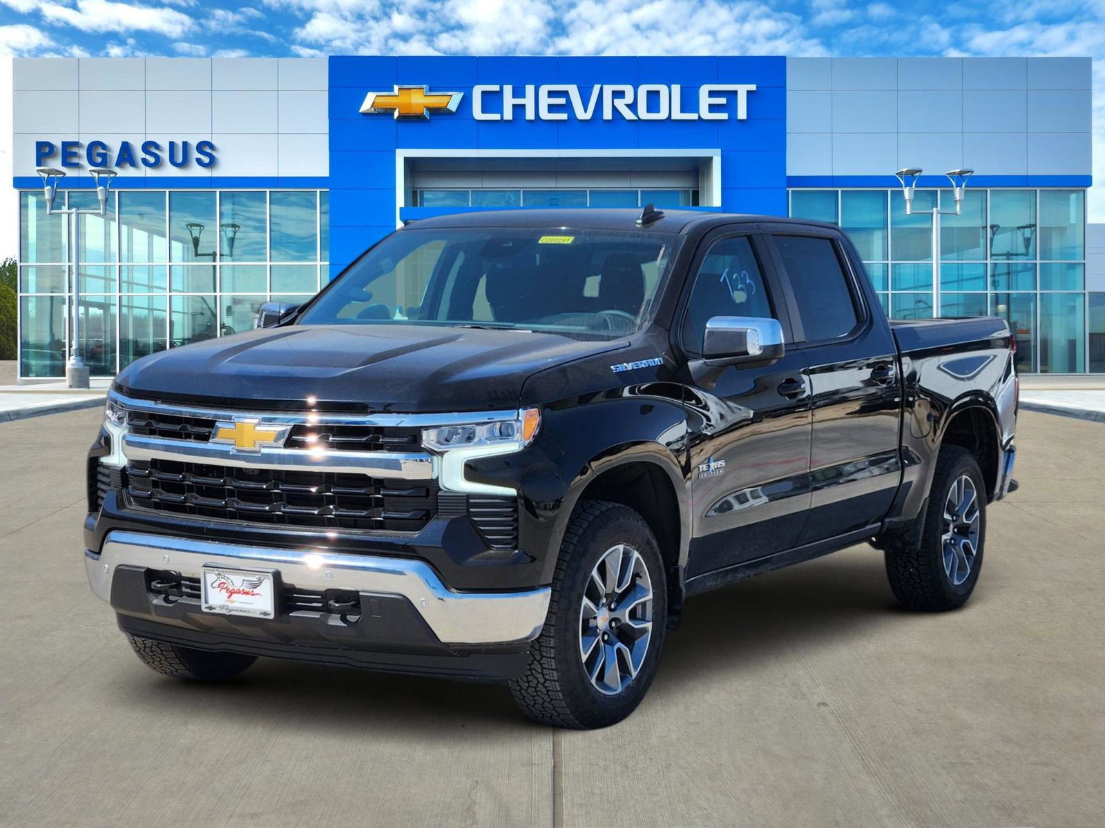 New 2026 Chevrolet Silverado 1500 LT w/ Texas Edition Plus RWD image 2