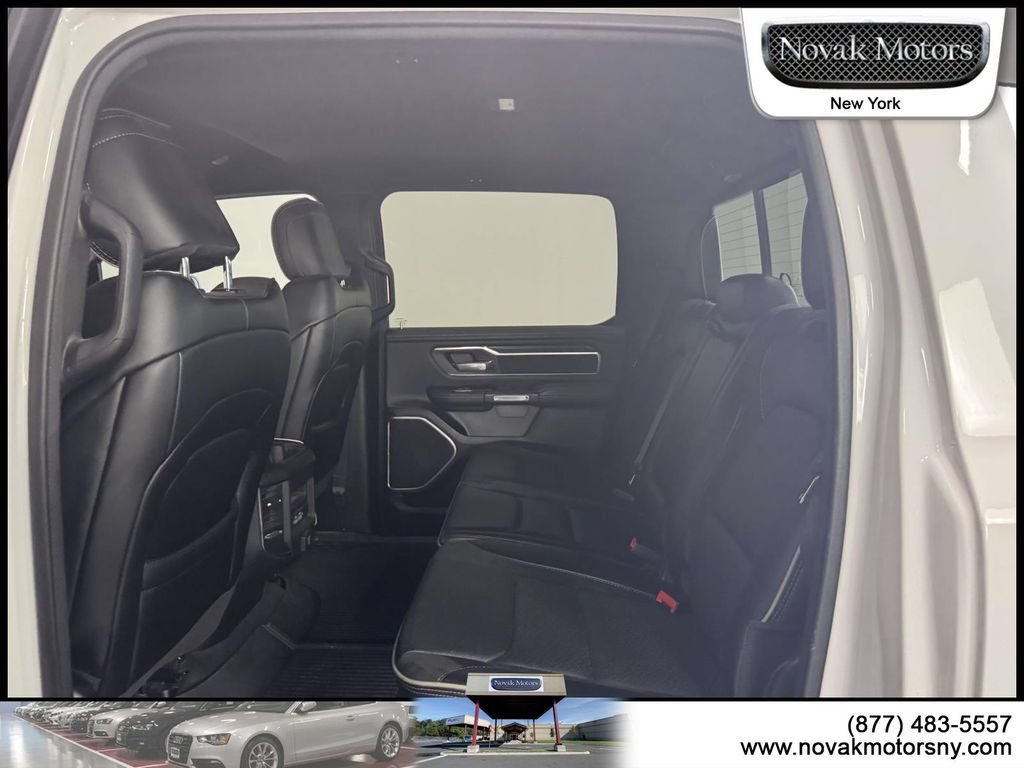 Used 2023 RAM 1500 Laramie AWD/4WD image 10