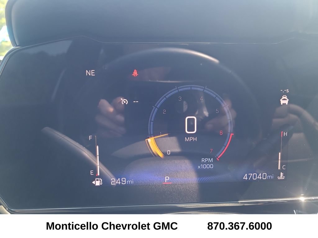 Used 2025 Chevrolet Trax RS w/ Driver Confidence Package FWD image 16