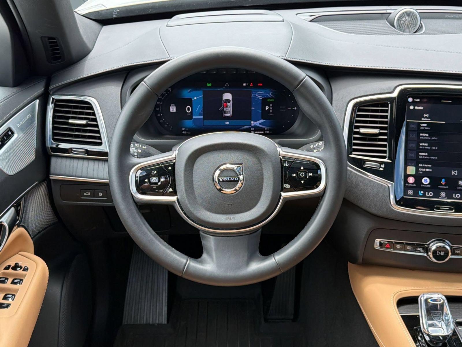 Certified 2024 Volvo XC90 T8 Ultimate w/ Protection Package Premier AWD/4WD image 11