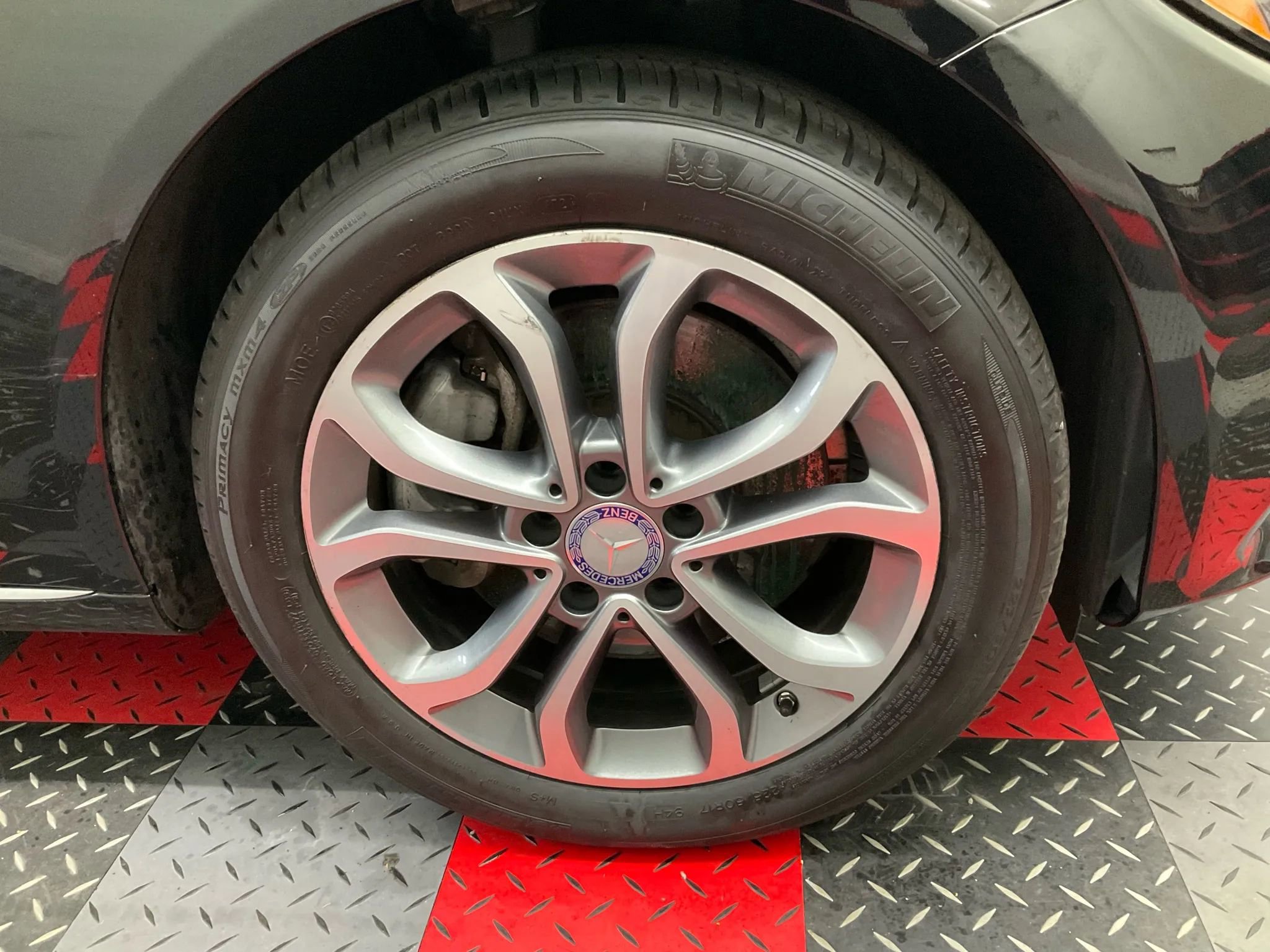 Used 2017 Mercedes-Benz C 300 4MATIC Sedan image 6