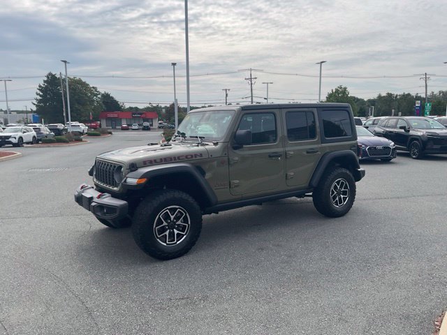 Used 2026 Jeep Wrangler Unlimited Rubicon AWD/4WD image 3