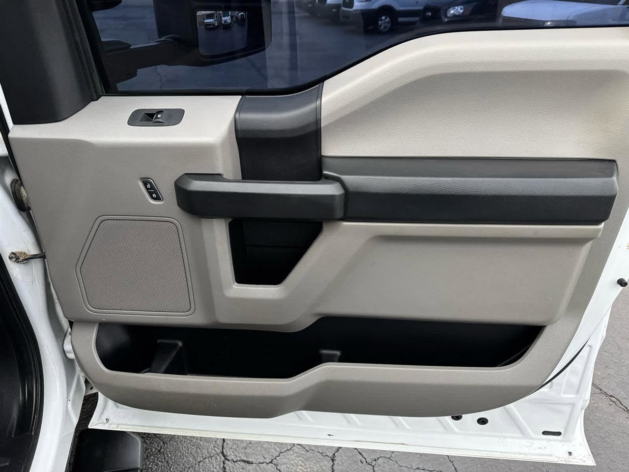 Used 2019 Ford F550 4x4 Crew Cab Super Duty image 23