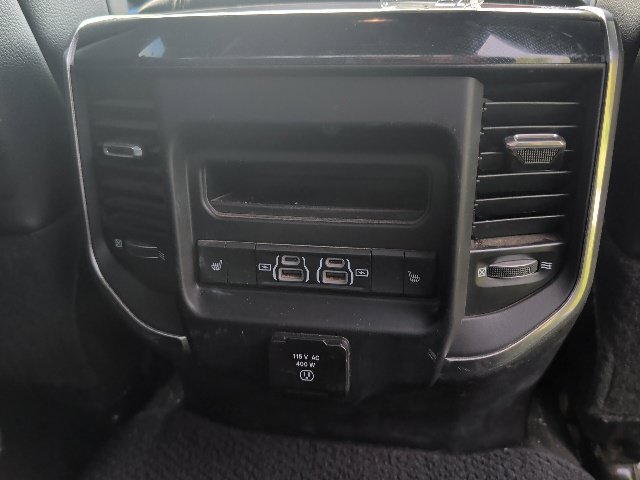 Used 2022 RAM 3500 Laramie AWD/4WD image 12