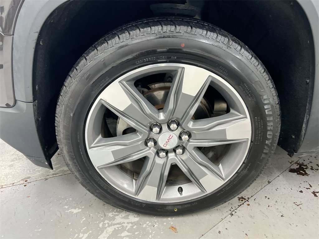 Used 2018 GMC Acadia SLT image 27