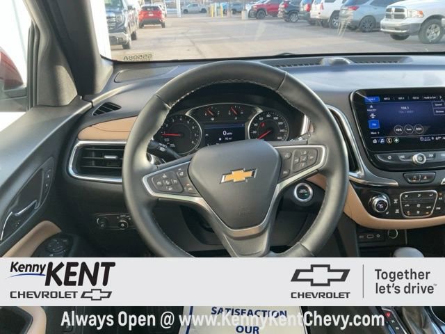 Used 2023 Chevrolet Equinox Premier image 19