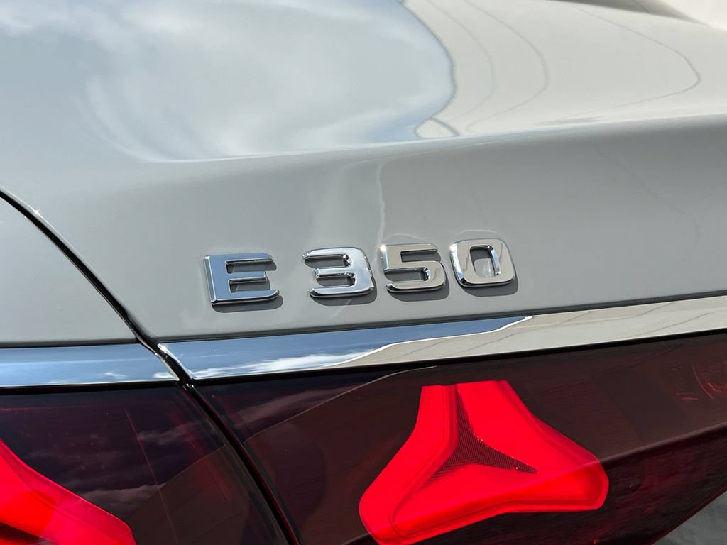 New 2026 Mercedes-Benz E 350 4MATIC Sedan image 29