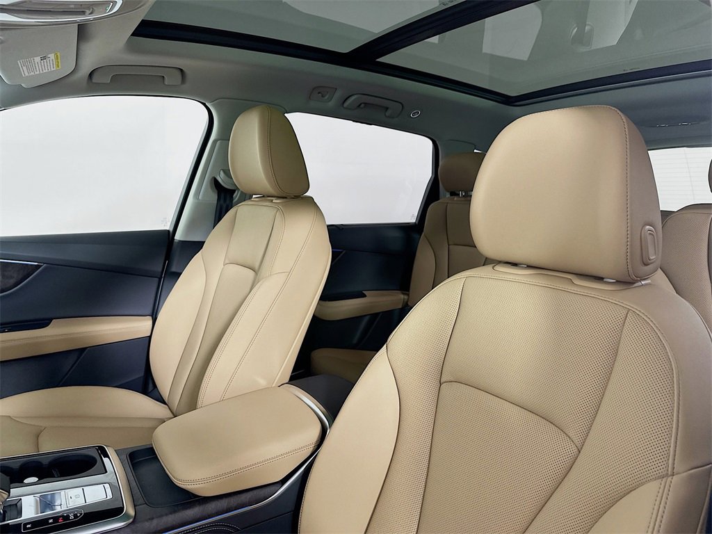 New 2025 Audi Q7 3.0T Premium Plus image 8