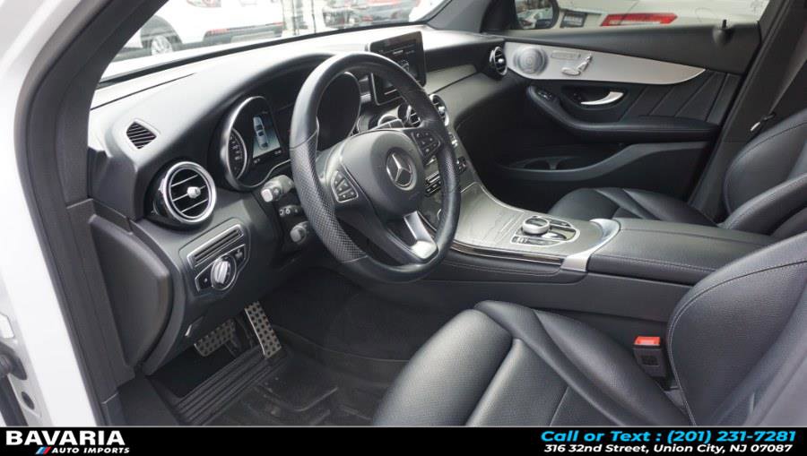 Used 2019 Mercedes-Benz GLC 300 4MATIC Coupe image 17