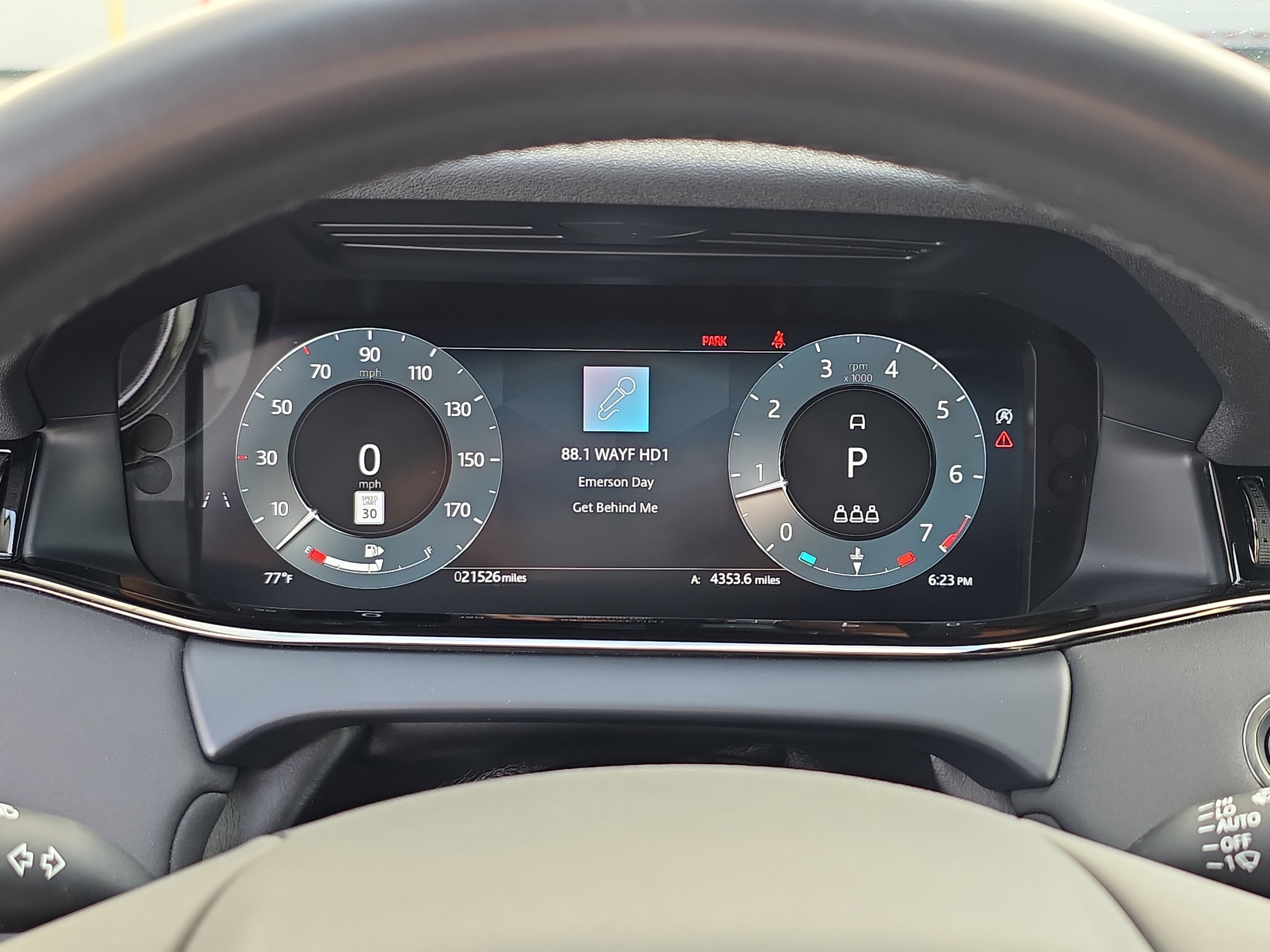Used 2024 Land Rover Range Rover Evoque S AWD/4WD image 27