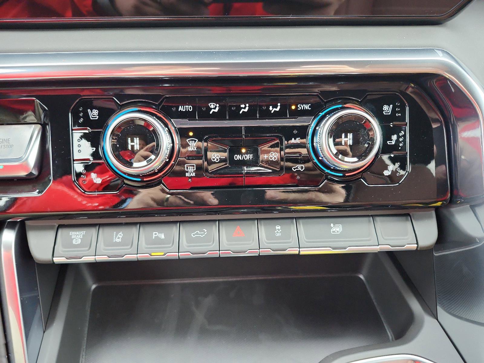 New 2026 GMC Sierra 3500 Denali Ultimate image 18