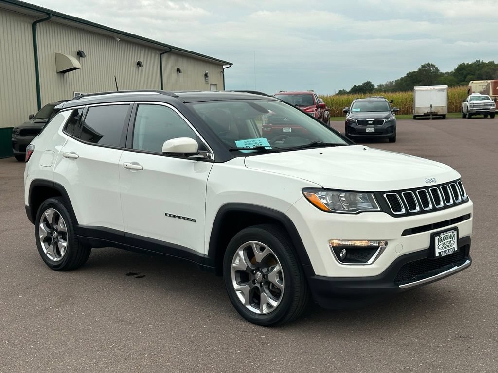 Used 2019 Jeep Compass Limited AWD/4WD image 7