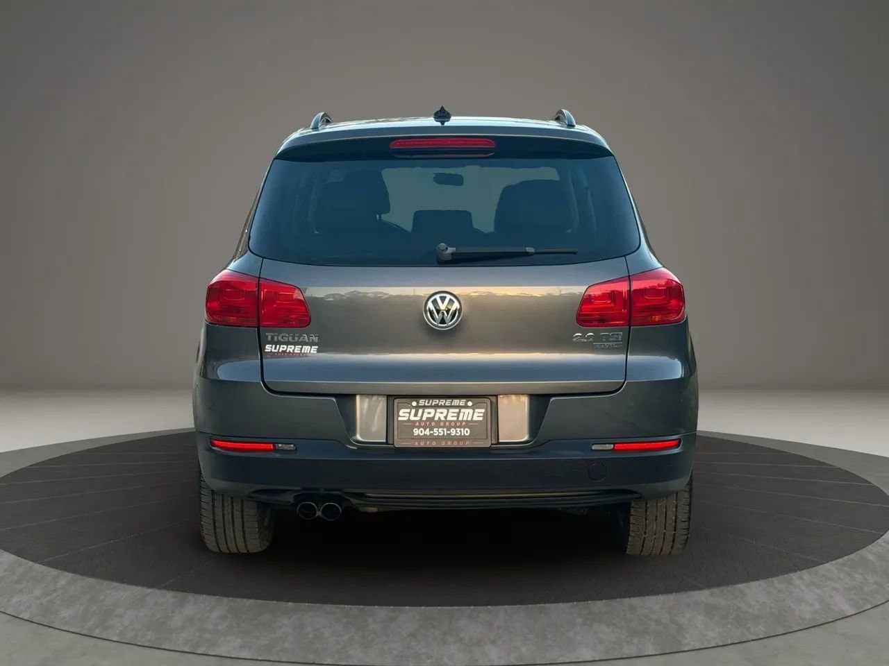 Used 2015 Volkswagen Tiguan SE image 4
