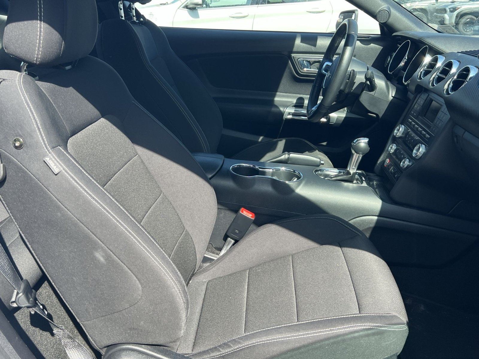 Used 2016 Ford Mustang Coupe w/ Equipment Group 051A RWD image 25