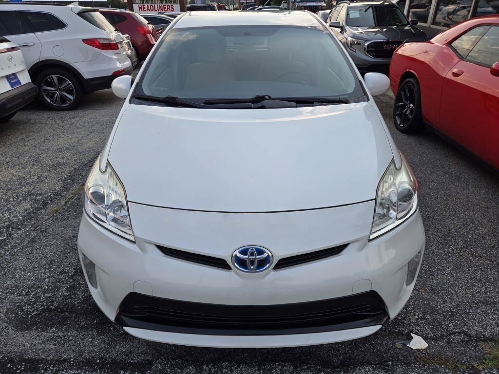 Used 2015 Toyota Prius Two FWD image 4