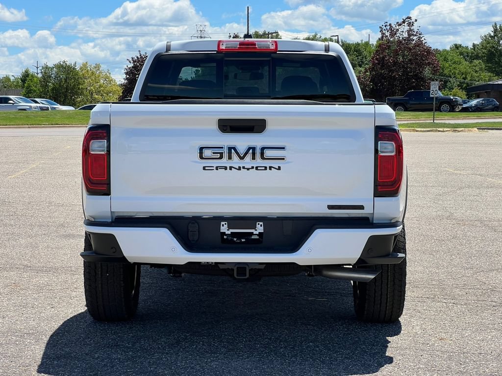 New 2026 GMC Canyon Elevation w/ LPO, Black Badging Package AWD/4WD image 42
