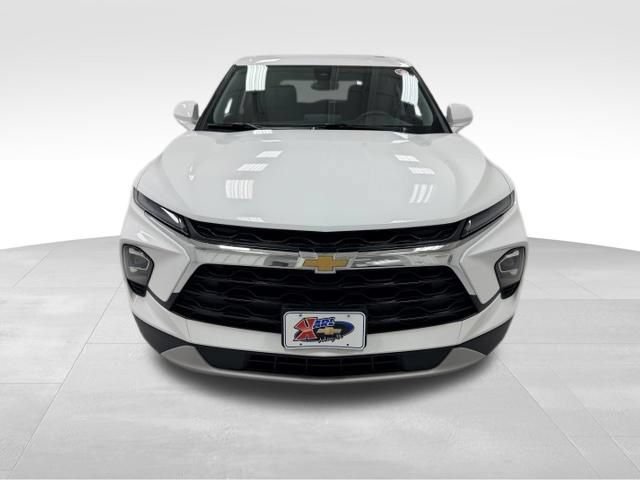 Certified 2025 Chevrolet Blazer LT AWD/4WD image 6