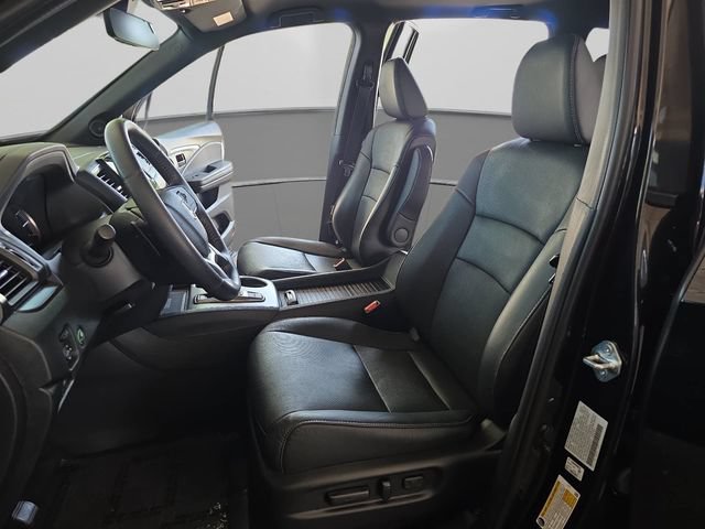 Used 2023 Honda Passport EX-L image 12