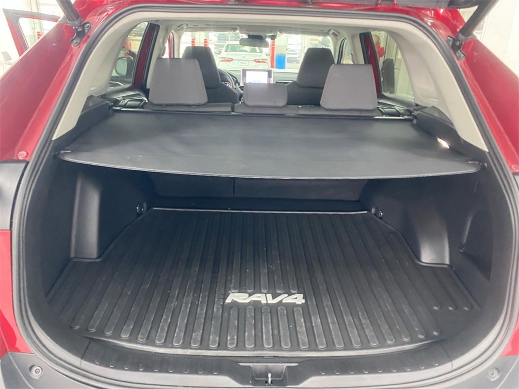 Used 2023 Toyota RAV4 XLE w/ Convenience Package image 16