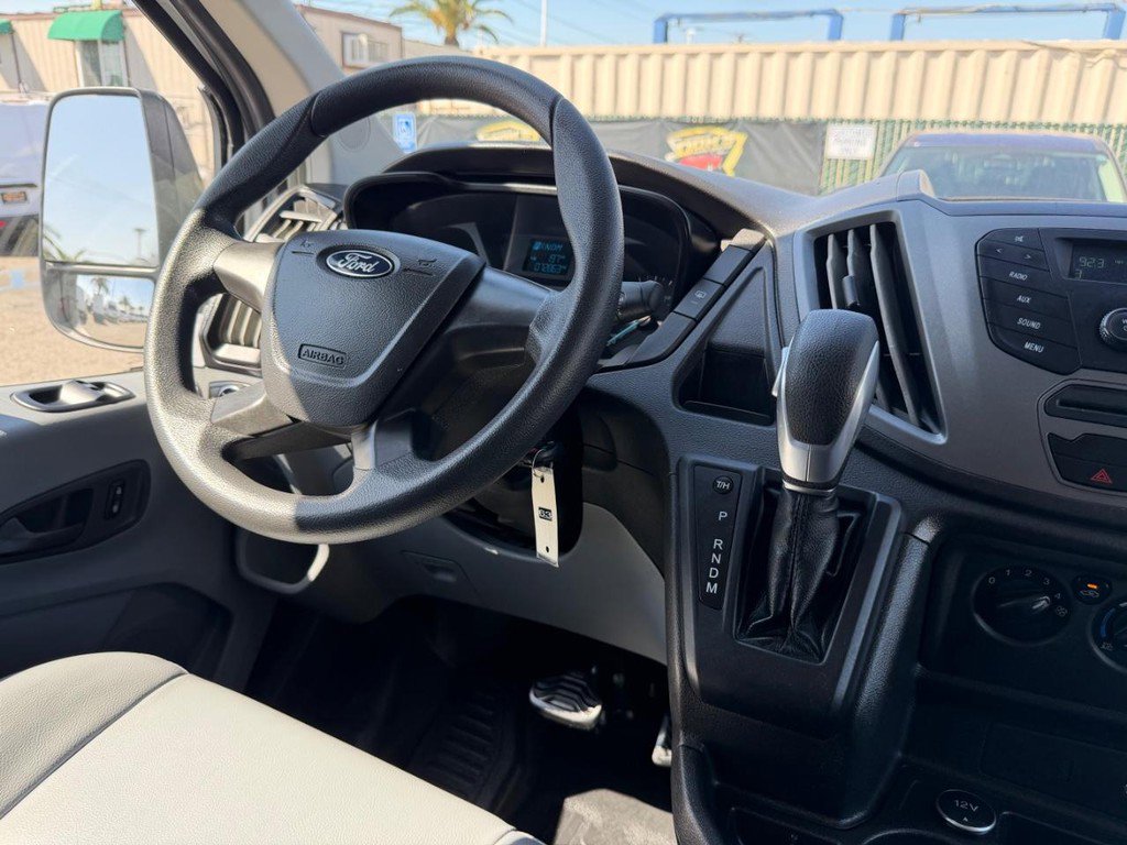 Used 2016 Ford Transit 350 XL image 24