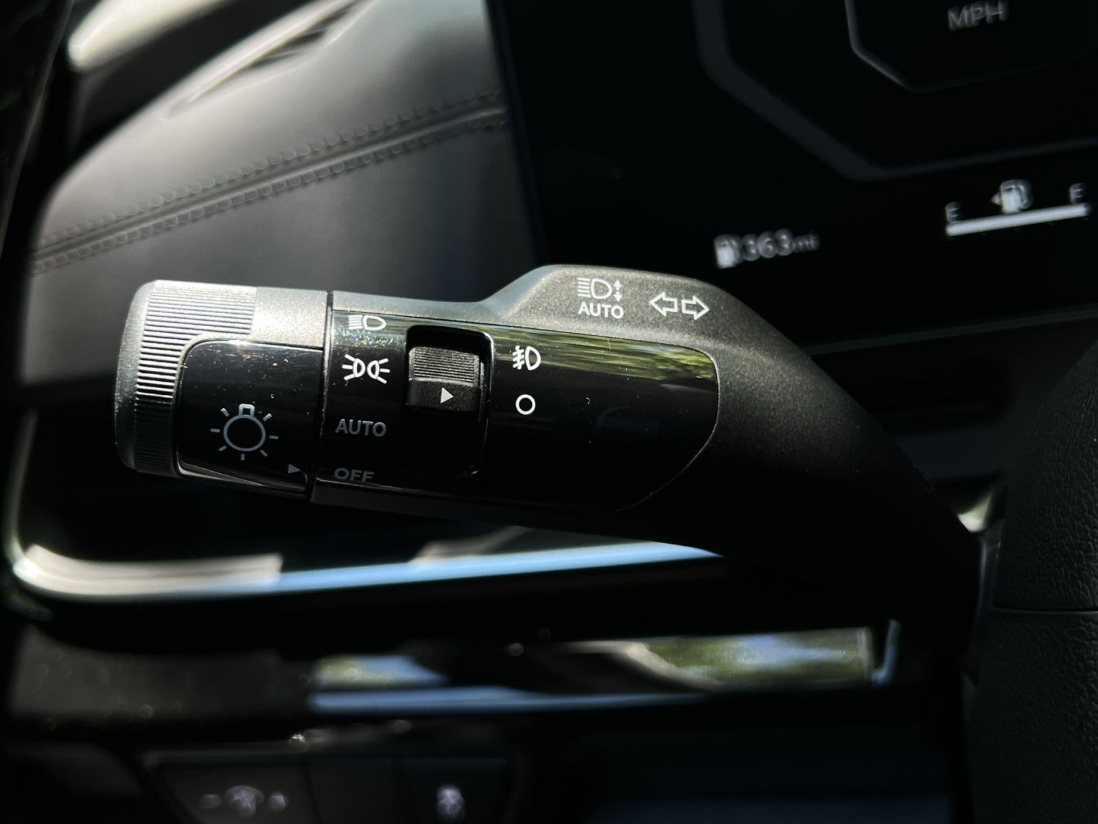 New 2026 Kia Carnival SX Prestige FWD image 28