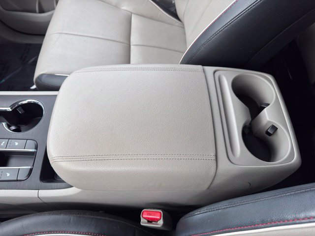 Used 2020 Kia Sedona EX FWD image 24