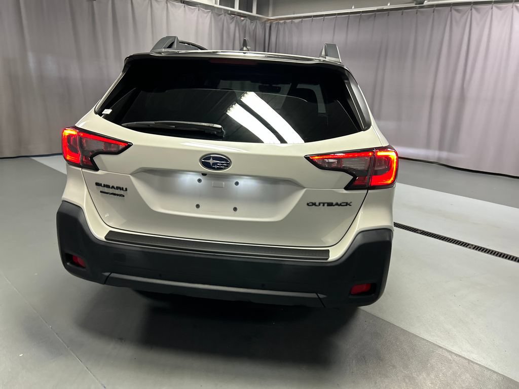 Used 2024 Subaru Outback Onyx Edition AWD/4WD image 6