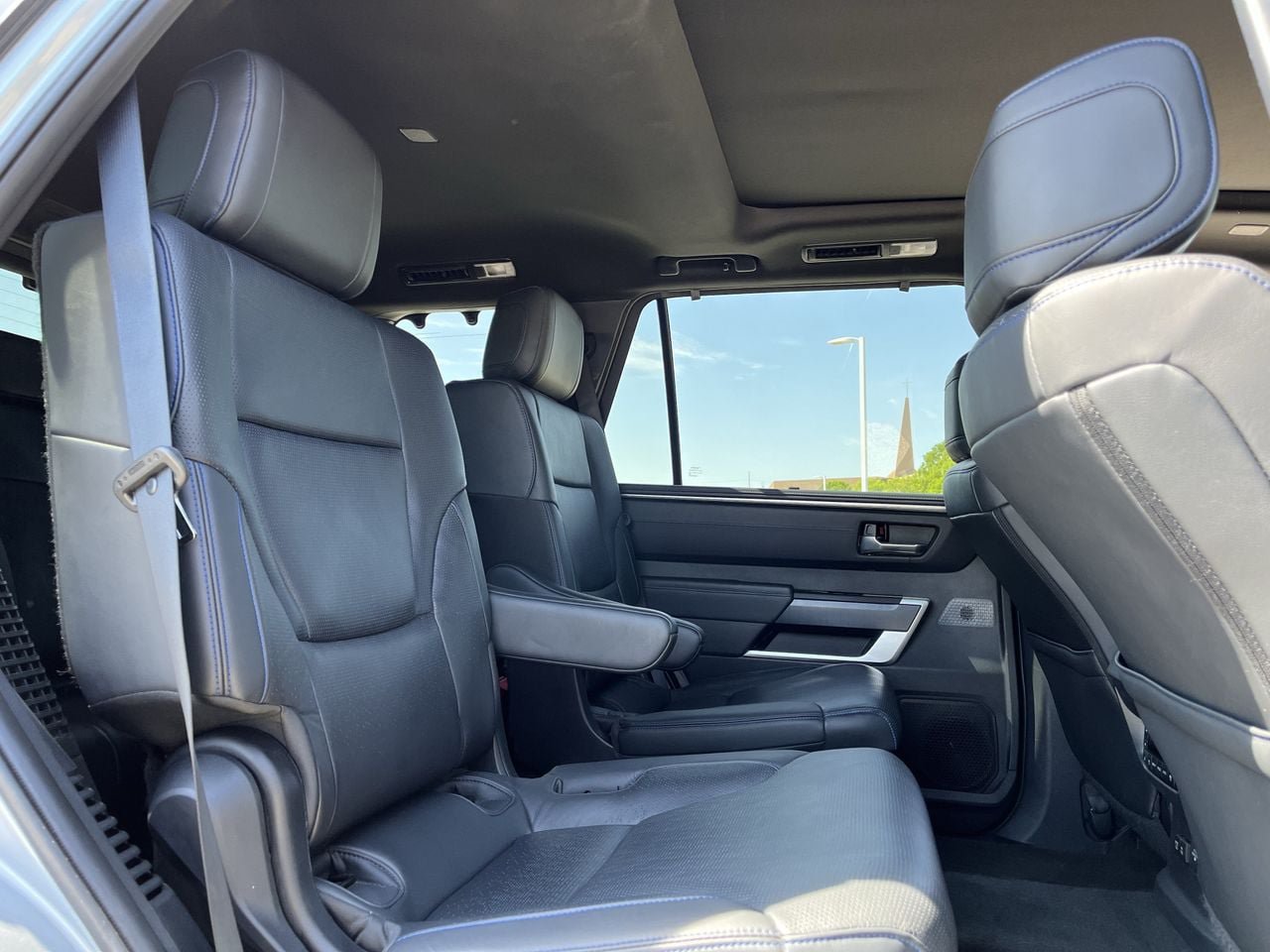 Used 2023 Toyota Sequoia Platinum RWD image 27