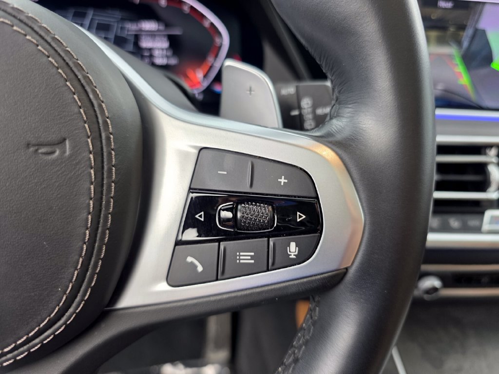 Used 2020 BMW X5 sDrive40i w/ M Sport Package RWD image 20
