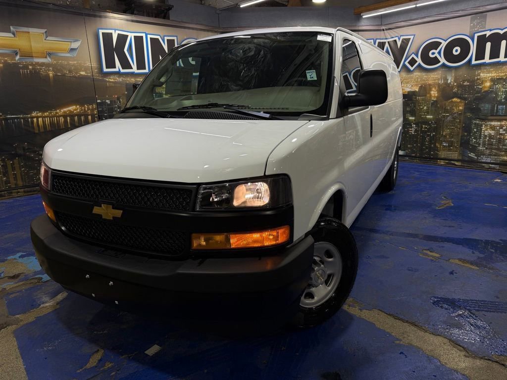 New 2026 Chevrolet Express 2500 Extended image 1