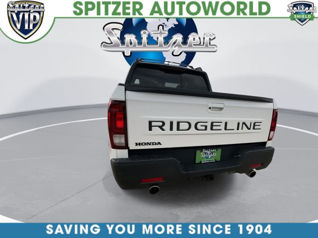 Used 2025 Honda Ridgeline Black Edition image 8