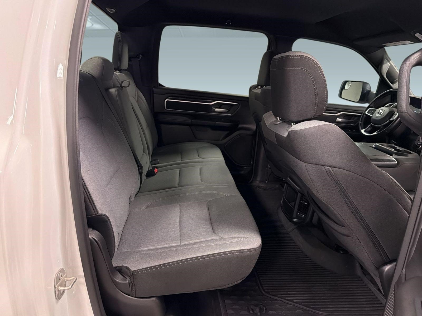 Used 2023 RAM 1500 Big Horn RWD image 31