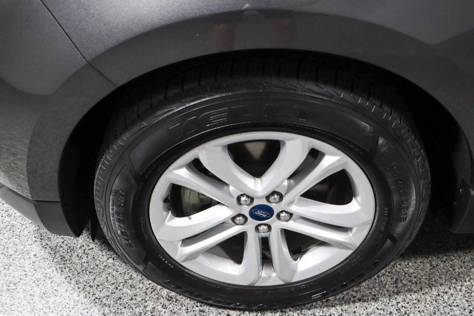 Used 2019 Ford Edge SEL w/ Equipment Group 201A image 11