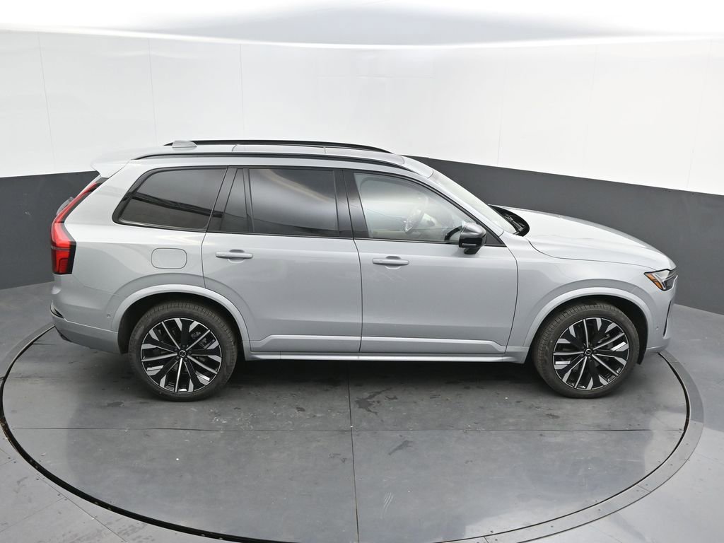 New 2026 Volvo XC90 B6 Ultra w/ Lounge Package image 28