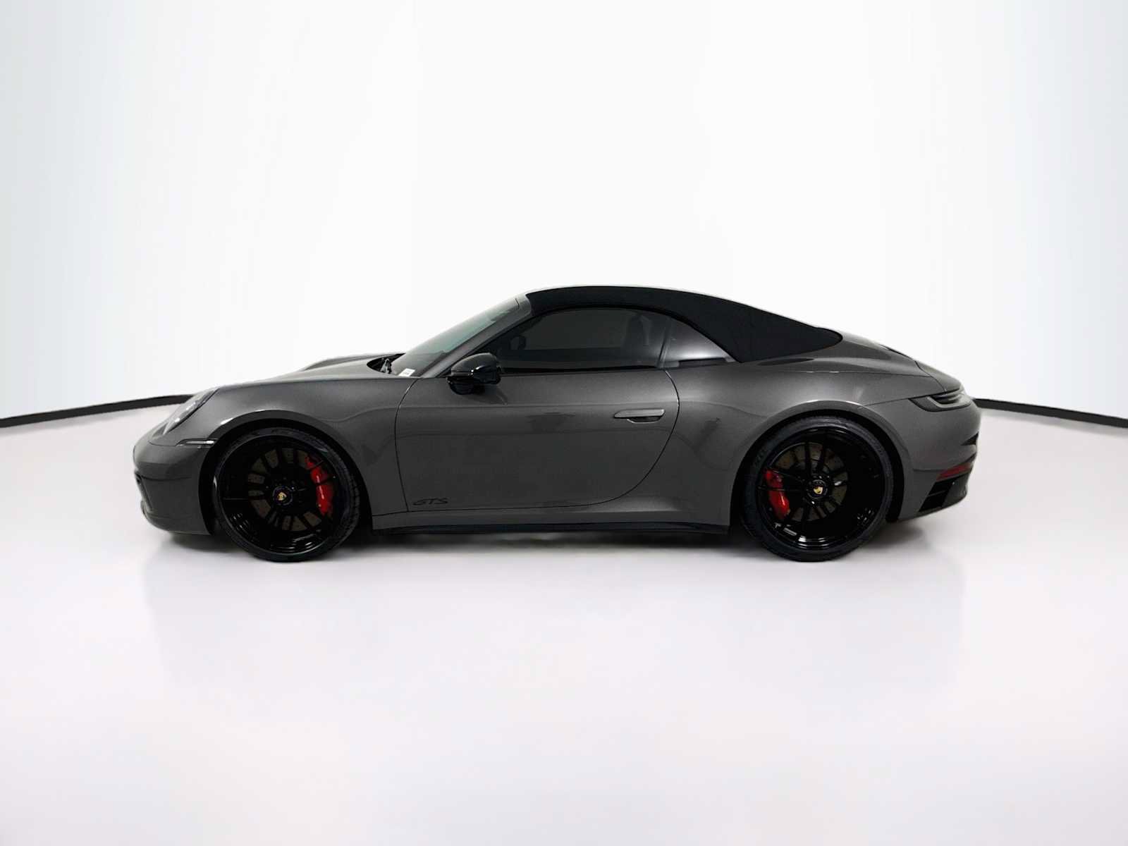 Certified 2024 Porsche 911 Carrera GTS RWD image 2